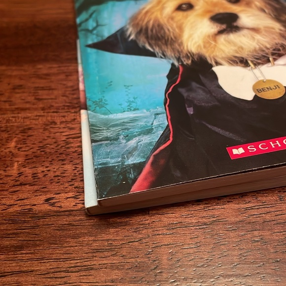 2 Scholastic book bundle, Benji howl-o-ween - Picture 9 of 12